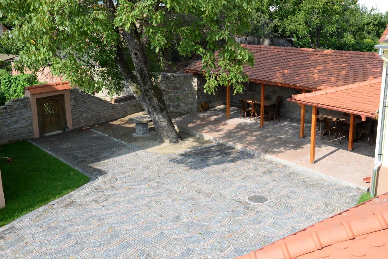Hotel Carolina House Sighişoara Exterior foto