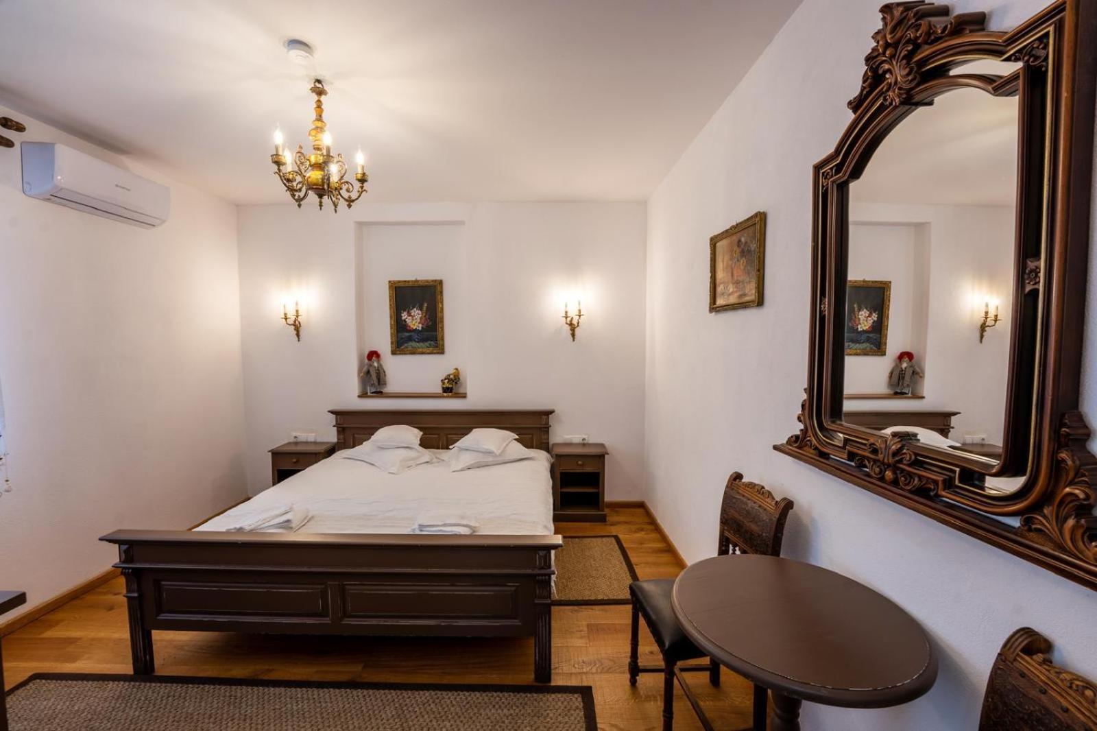 Hotel Carolina House Sighişoara Exterior foto